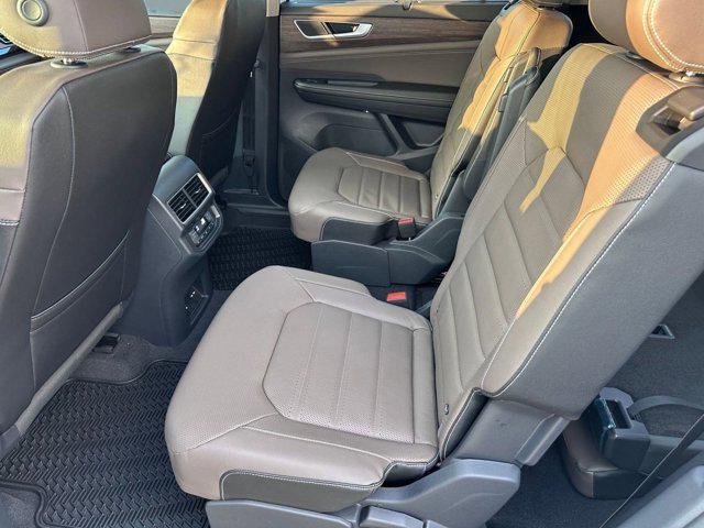 new 2026 Volkswagen Atlas car, priced at $51,221