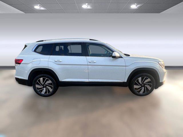 new 2026 Volkswagen Atlas car, priced at $51,221