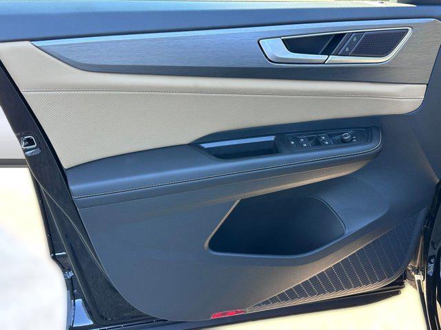 new 2026 Volkswagen Atlas Cross Sport car, priced at $38,881