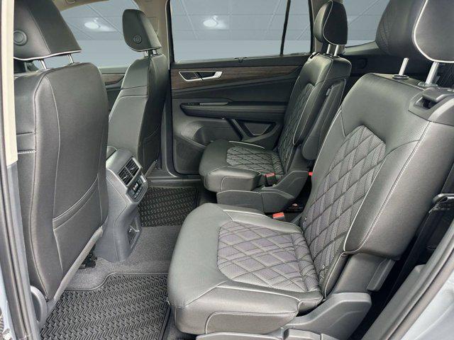 new 2025 Volkswagen Atlas car, priced at $50,352