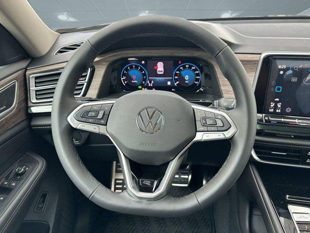 new 2025 Volkswagen Atlas car, priced at $50,352
