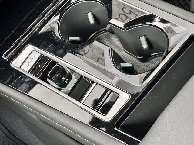 new 2025 Volkswagen Atlas car, priced at $50,352