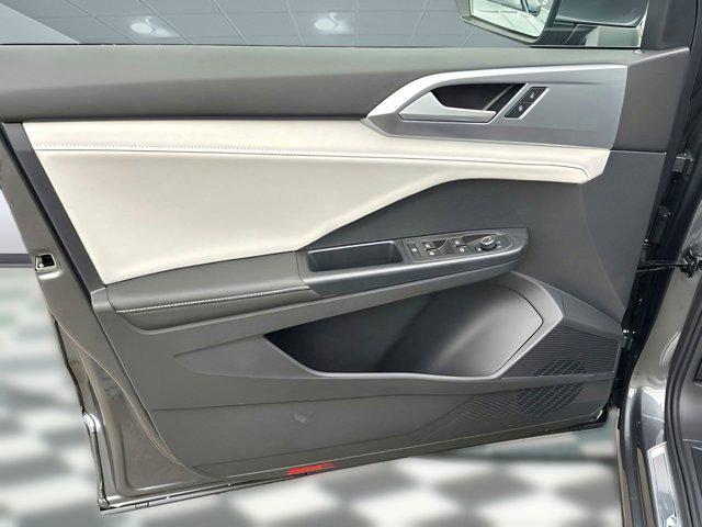 new 2025 Volkswagen Taos car, priced at $25,001