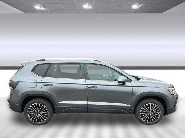 new 2025 Volkswagen Taos car, priced at $25,001