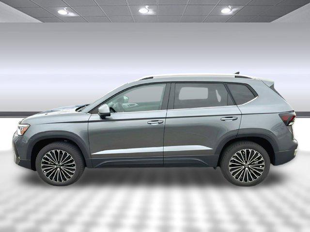 new 2025 Volkswagen Taos car, priced at $25,001