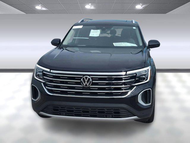 new 2025 Volkswagen Atlas car, priced at $46,253