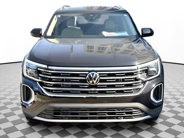 new 2025 Volkswagen Atlas car, priced at $50,041