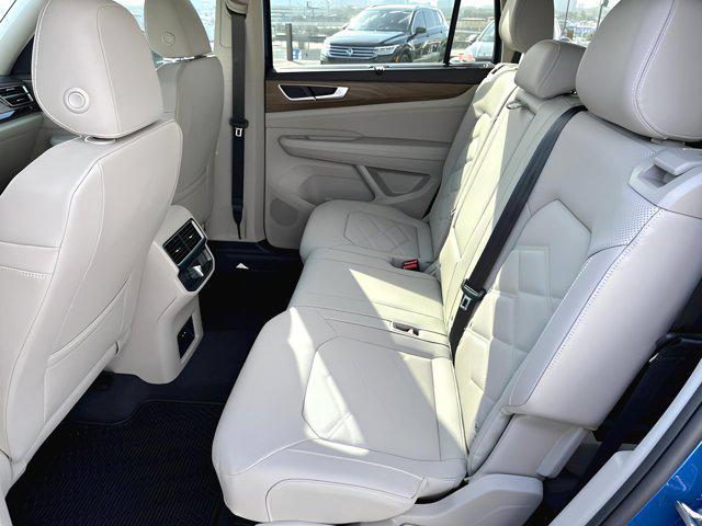 new 2025 Volkswagen Atlas car, priced at $44,712