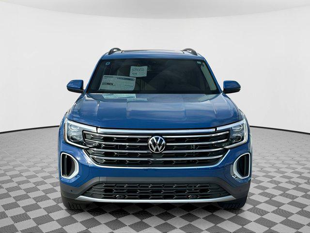 new 2025 Volkswagen Atlas car, priced at $44,711
