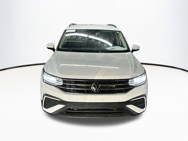 new 2024 Volkswagen Tiguan car, priced at $29,331