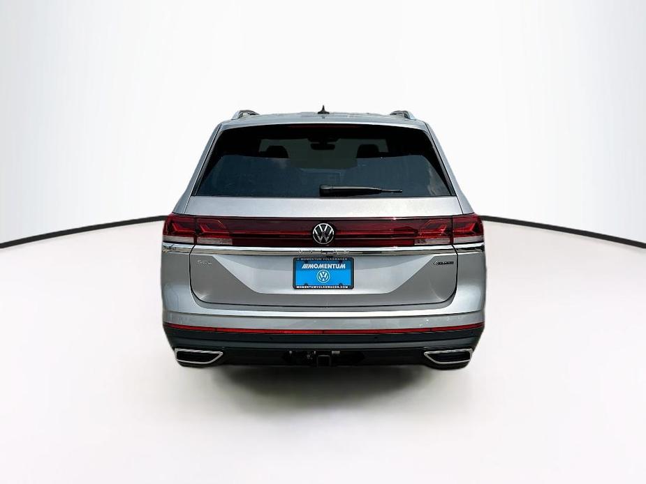 new 2024 Volkswagen Atlas car, priced at $50,084