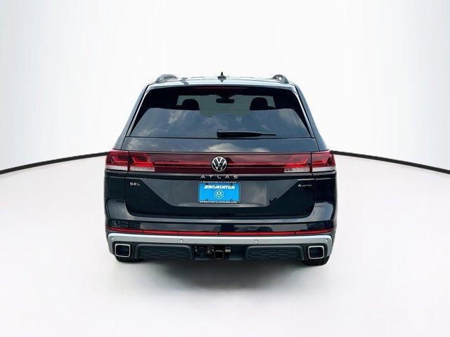 new 2024 Volkswagen Atlas car, priced at $49,584