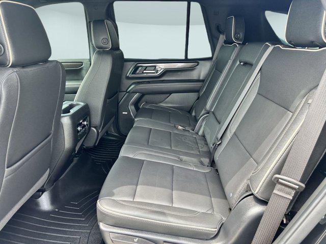 used 2025 GMC Yukon car, priced at $66,598