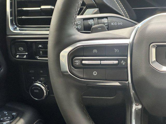 used 2025 GMC Yukon car, priced at $66,598