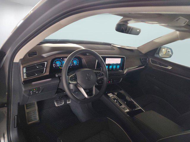 new 2025 Volkswagen Atlas car, priced at $54,341