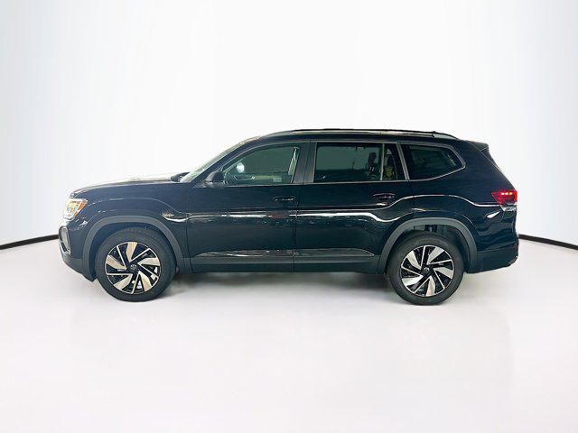 new 2024 Volkswagen Atlas car, priced at $43,263