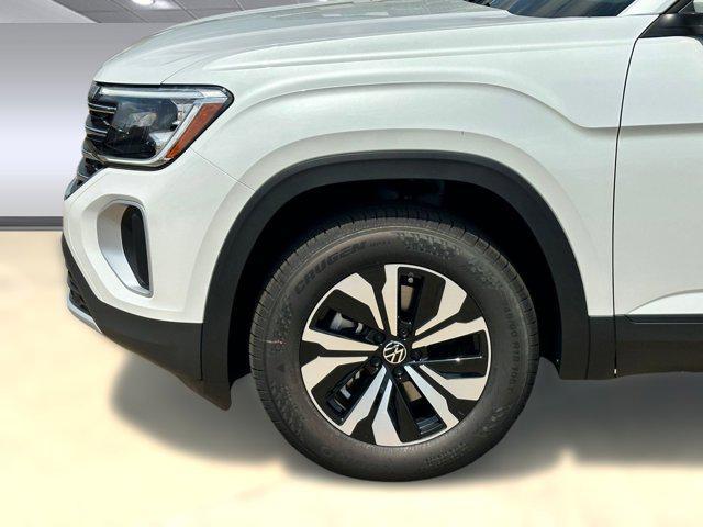 new 2026 Volkswagen Atlas car, priced at $40,801