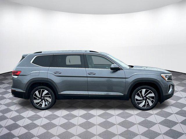 new 2025 Volkswagen Atlas car, priced at $49,391