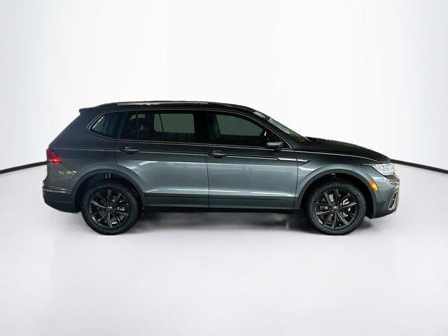 new 2024 Volkswagen Tiguan car, priced at $33,831