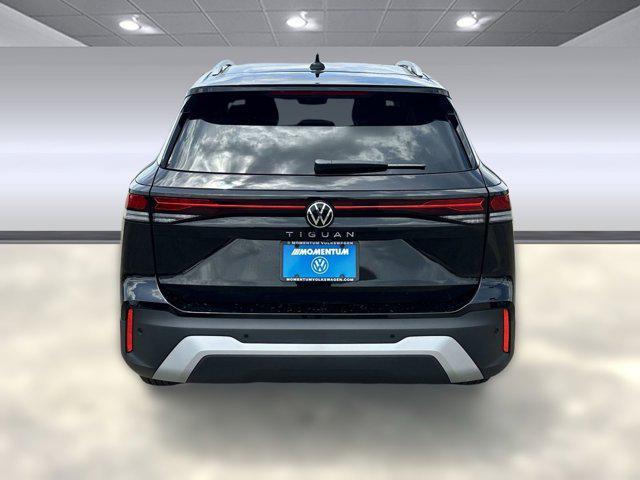 new 2025 Volkswagen Tiguan car, priced at $30,001