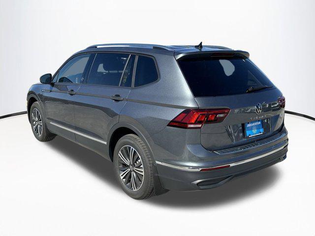 new 2024 Volkswagen Tiguan car, priced at $32,801