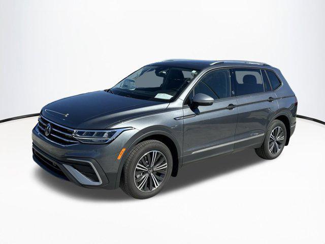 new 2024 Volkswagen Tiguan car, priced at $32,801