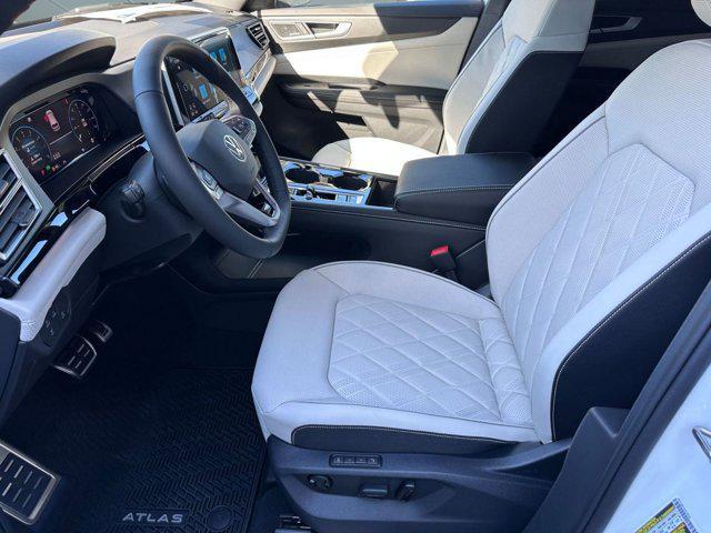 new 2026 Volkswagen Atlas Cross Sport car, priced at $54,101