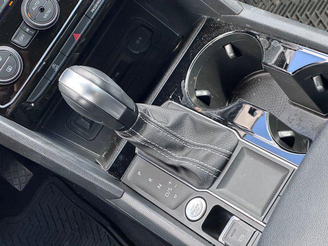 used 2022 Volkswagen Atlas Cross Sport car, priced at $20,999