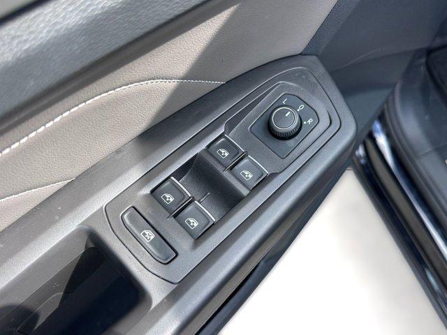 used 2022 Volkswagen Atlas Cross Sport car, priced at $20,999