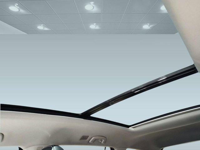 new 2025 Volkswagen Atlas car, priced at $49,672