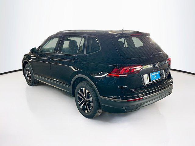 new 2024 Volkswagen Tiguan car, priced at $29,121