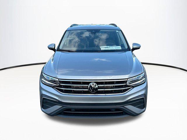 new 2024 Volkswagen Tiguan car, priced at $29,181