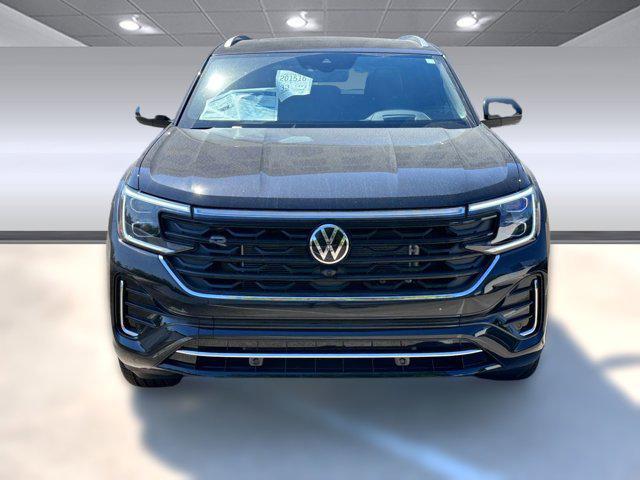 new 2026 Volkswagen Atlas Cross Sport car, priced at $53,551
