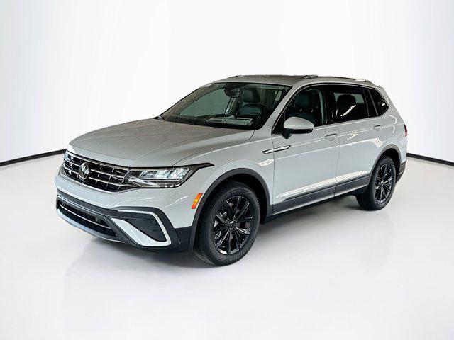 new 2024 Volkswagen Tiguan car, priced at $32,071