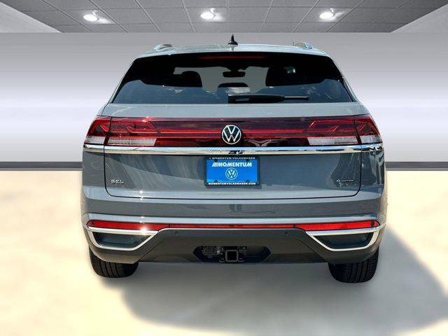 new 2026 Volkswagen Atlas Cross Sport car, priced at $49,651
