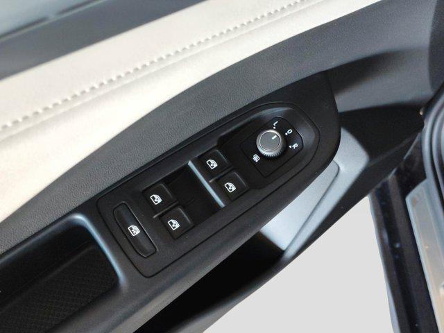new 2025 Volkswagen Taos car, priced at $30,551