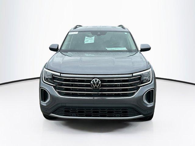 new 2024 Volkswagen Atlas car, priced at $42,432