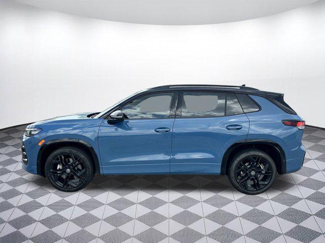 new 2025 Volkswagen Tiguan car, priced at $38,641