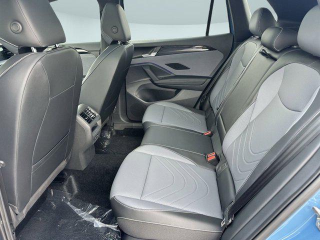 new 2025 Volkswagen Tiguan car, priced at $38,641