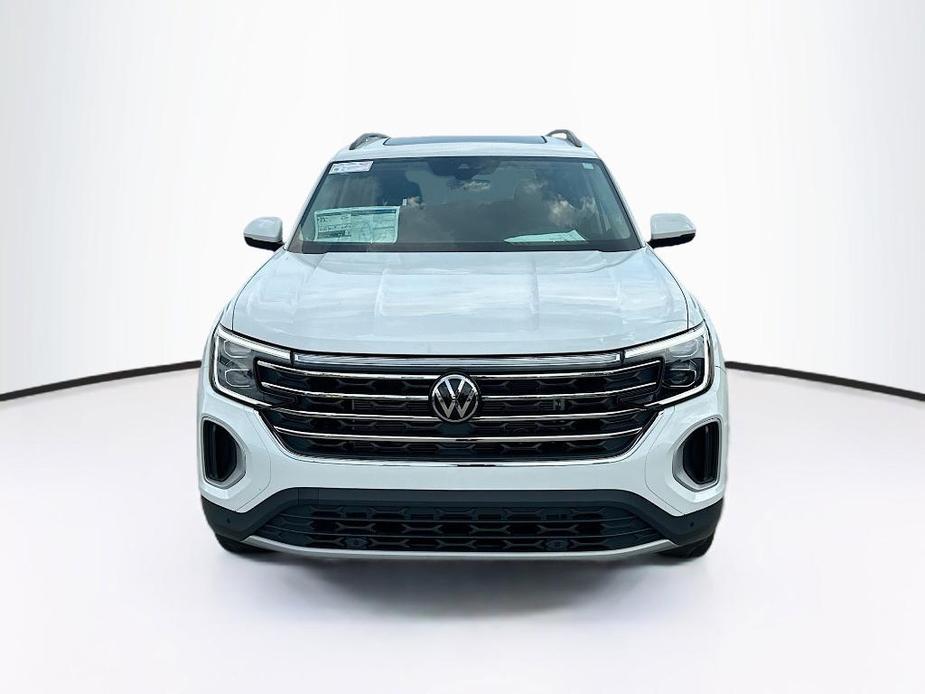 new 2024 Volkswagen Atlas car, priced at $44,012