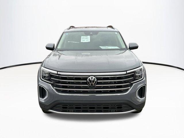 new 2025 Volkswagen Atlas car, priced at $44,871