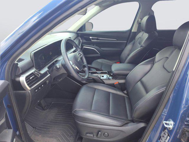 used 2024 Kia Telluride car, priced at $35,999