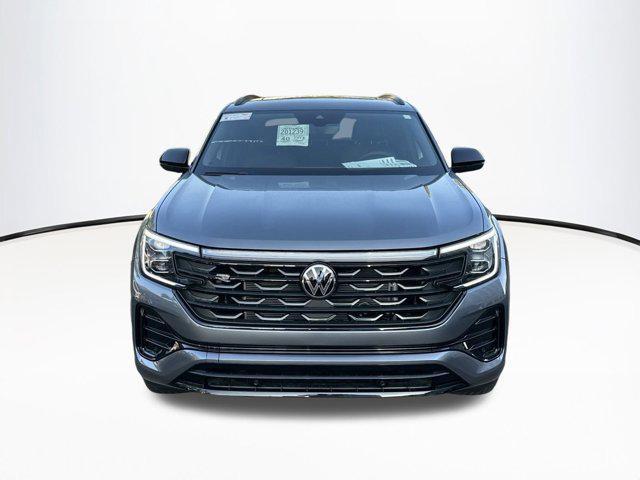 new 2025 Volkswagen Atlas Cross Sport car, priced at $49,512