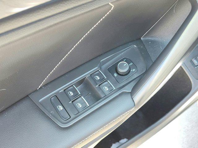 used 2022 Volkswagen Tiguan car, priced at $23,997