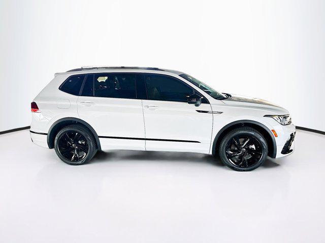 new 2024 Volkswagen Tiguan car, priced at $35,262