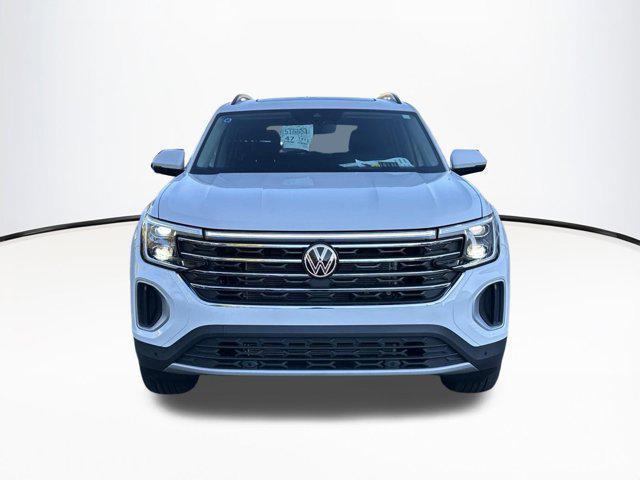 new 2025 Volkswagen Atlas car, priced at $45,407