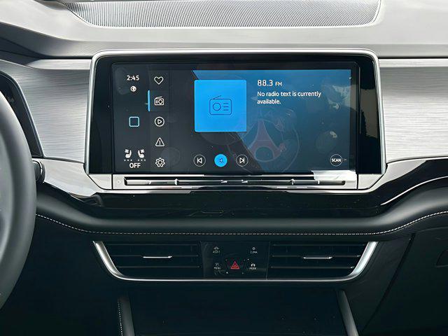 new 2025 Volkswagen Atlas Cross Sport car, priced at $42,731