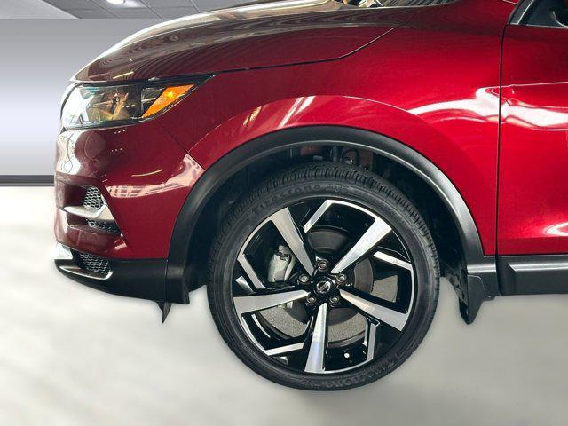 used 2022 Nissan Rogue Sport car, priced at $22,999