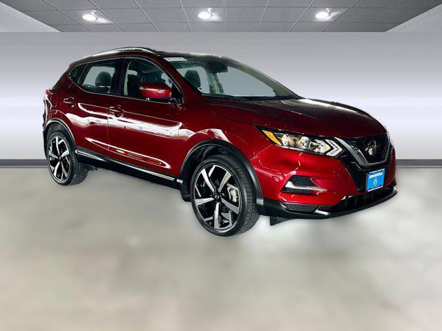used 2022 Nissan Rogue Sport car, priced at $22,999