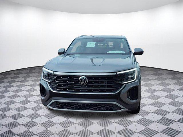 new 2025 Volkswagen Atlas Cross Sport car, priced at $42,222